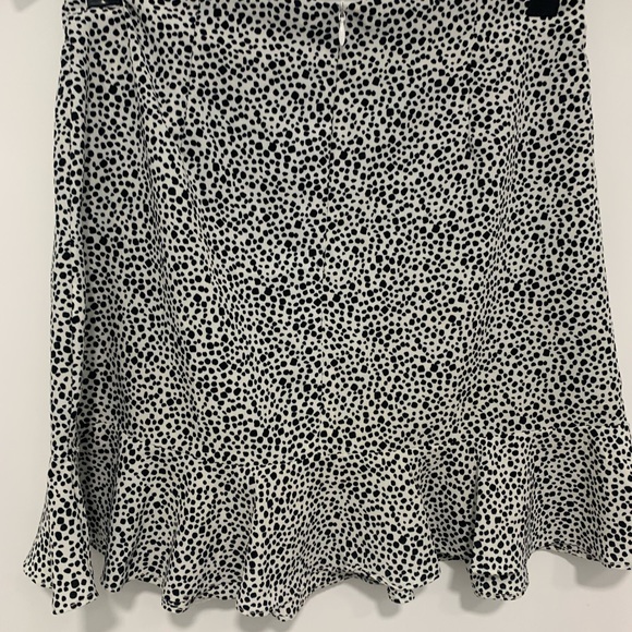 AVA Black & White Dalmatian Print Wrap Ruffle Skirt Cute Casual Party Skirt Sz 8 - Picture 3 of 7